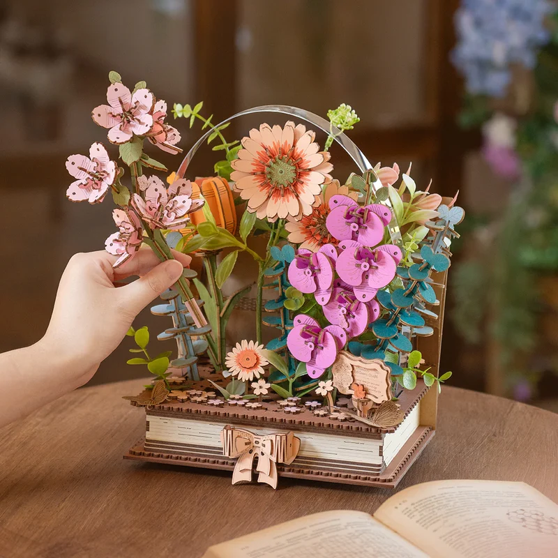 Robotime Wooden Blooming Book TW04H