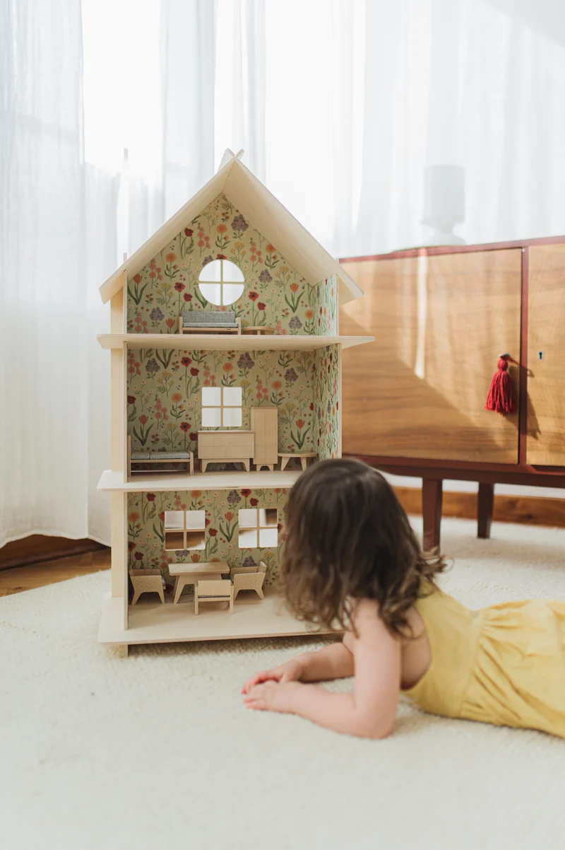 Milin Holzpuppenhaus – Meadow