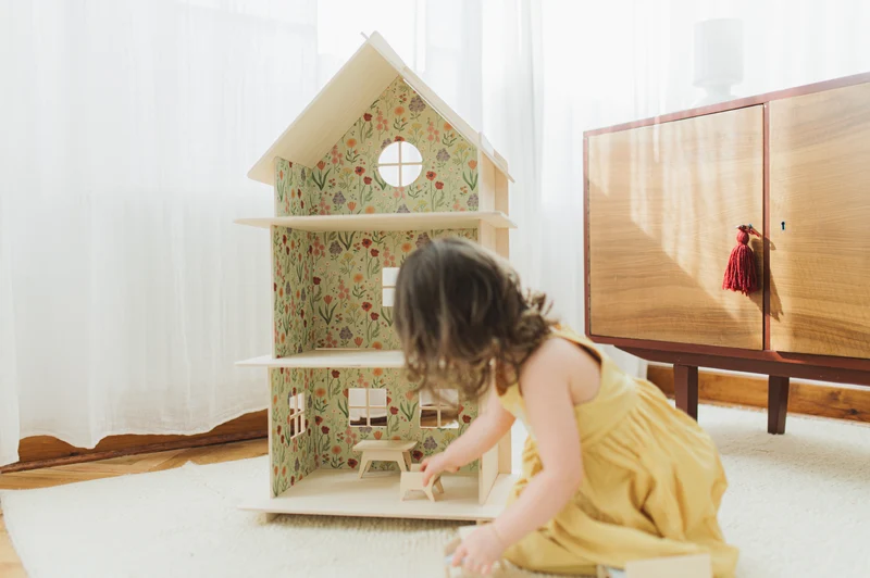 Milin Holzpuppenhaus – Meadow