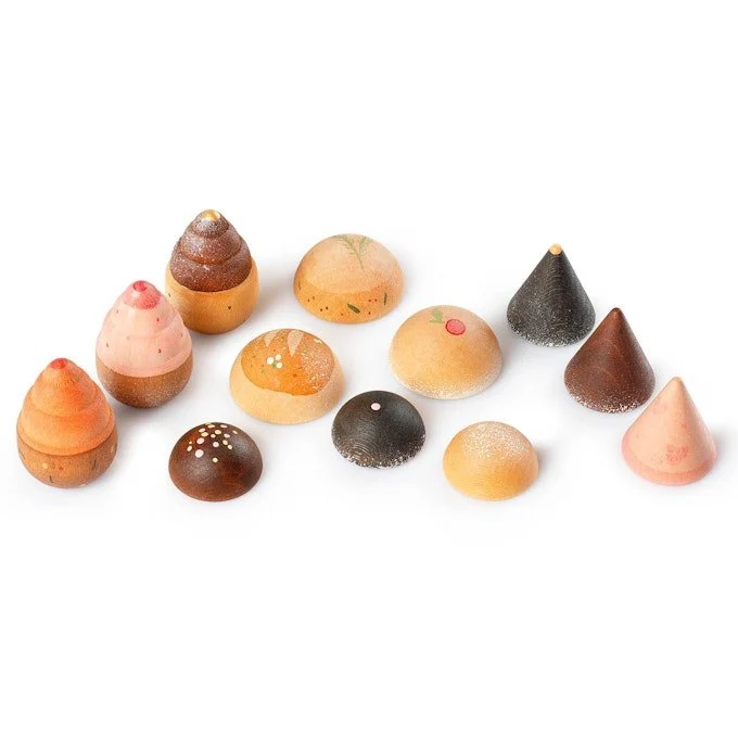 Grapat Bakes - 12 Backwaren aus Holz für freies Rollenspiel