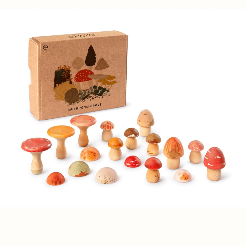 Grapat Mushroom Grove - 18 handbemalte Pilze aus Holz