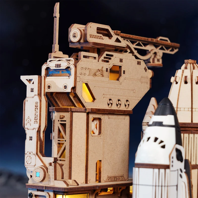 Robotime Space Shuttle LKA02