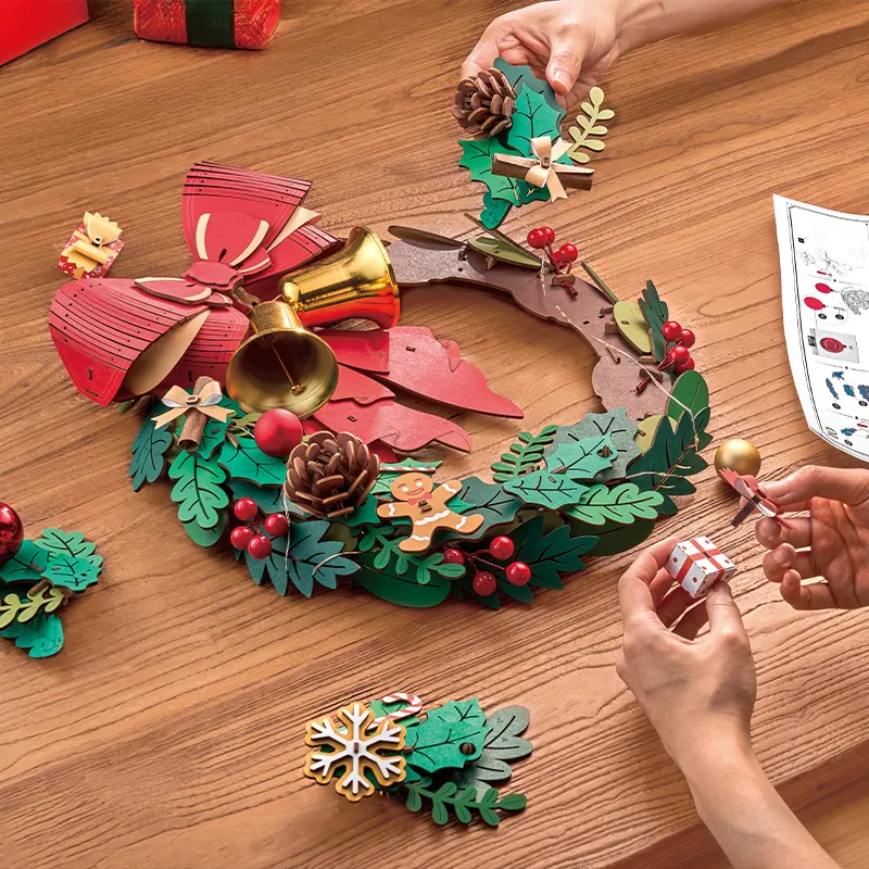 Robotime Christmas Wreath TGL04