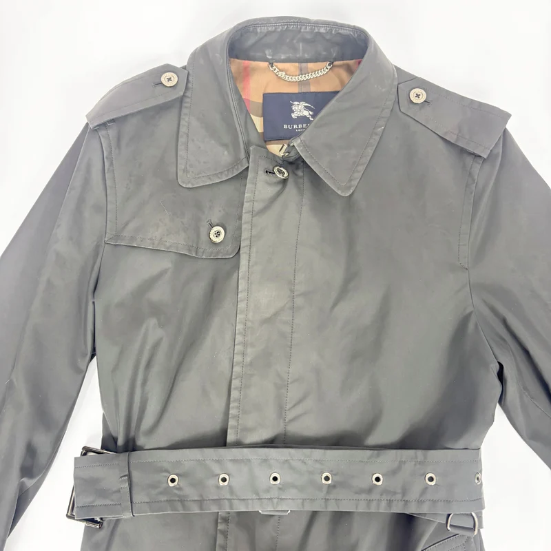 Burberry Schwarzer Trenchcoat