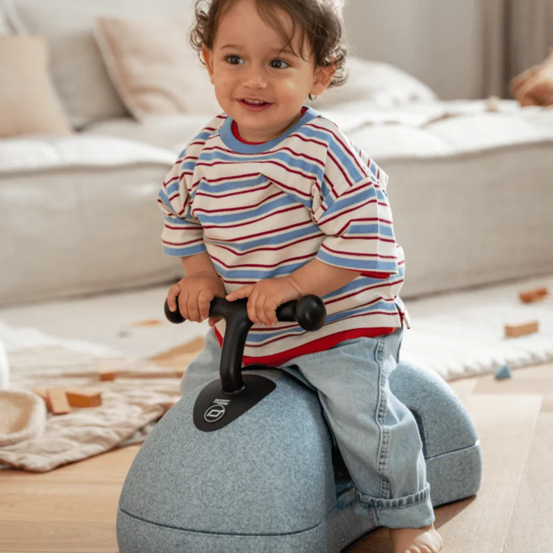 My first Scoot & Ride Babyroller steel