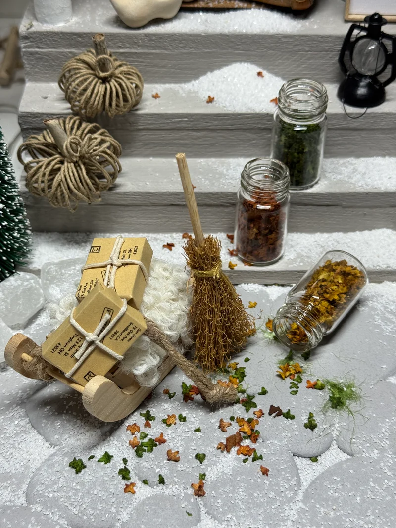Miniatur-Herbstlaub im Glas - 3er Set für Wichteltür & Puppenhaus