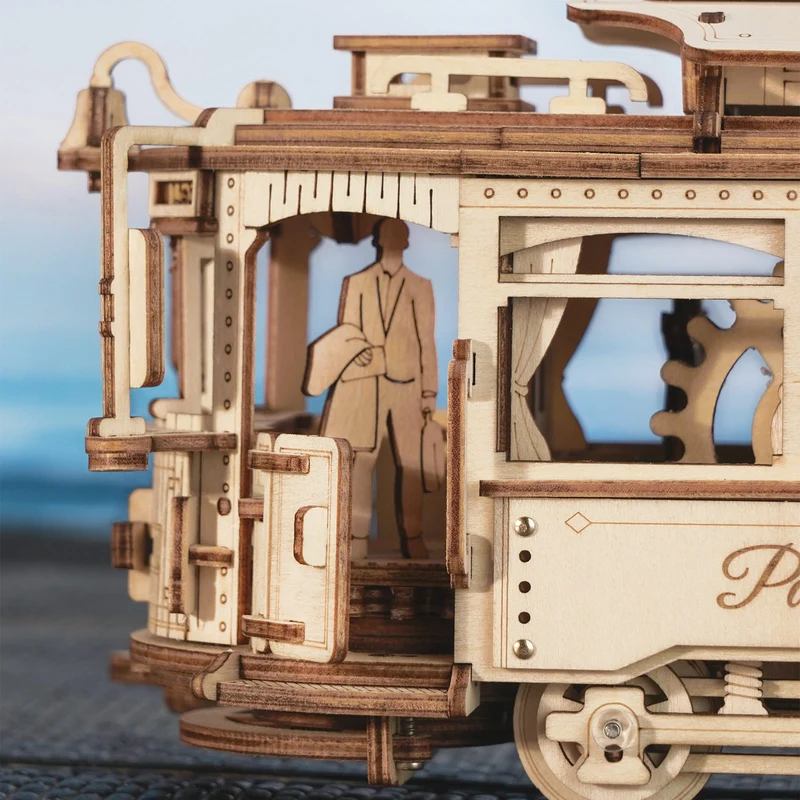 Robotime Classic City Tram LK801