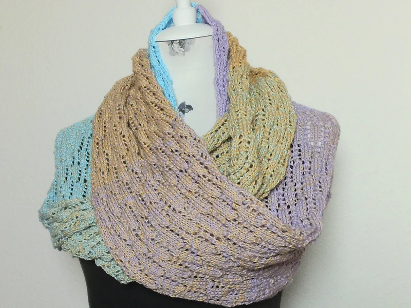 Loop FRÜHLINGSERWACHEN Strickanleitung
