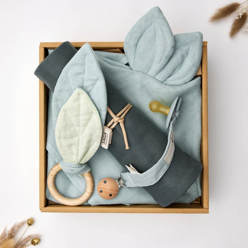Baby-Geschenkbox – Morning Mist – nachhaltig & biologisch