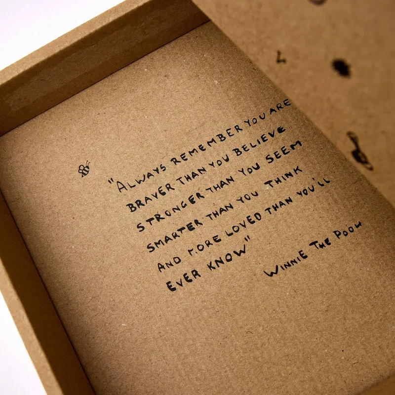 Baby-Geschenkbox - "Tiny Paws" - Nachhaltig & Bio