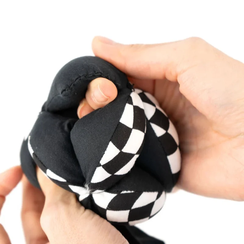 Jolly Designs - Kontrastzauberball