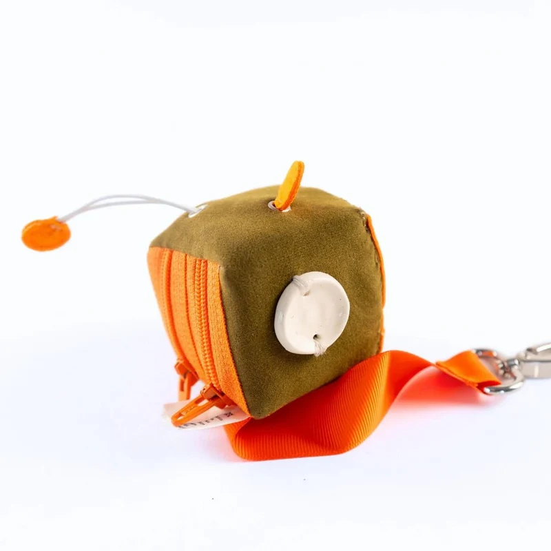 Jolly Designs-Calmi Cube "Olivi" - der Erdende