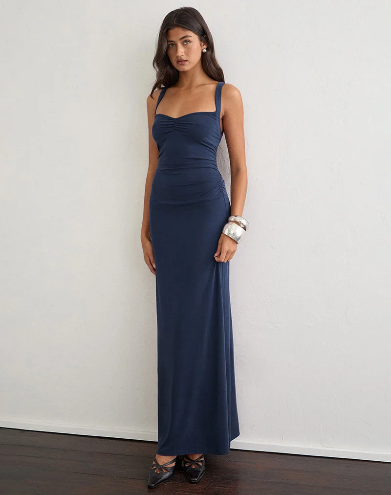 Alivia Maxikleid mit Rüschen aus Cupro in Marineblau