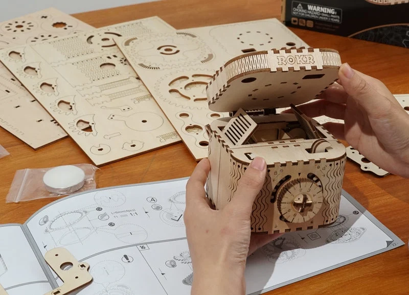 Robotime Treasure Box LK502