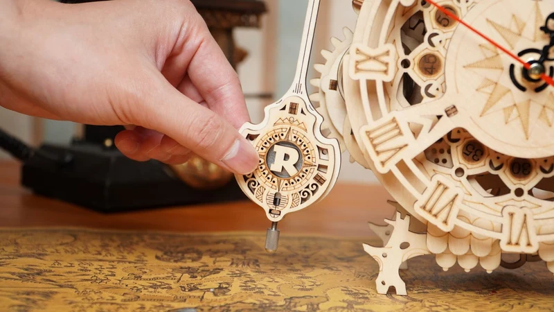 Robotime Owl Clock LK503