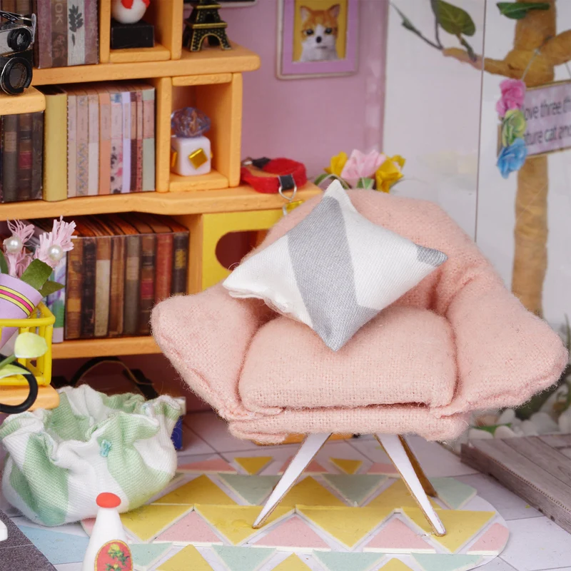 Robotime Dora's Loft DG12