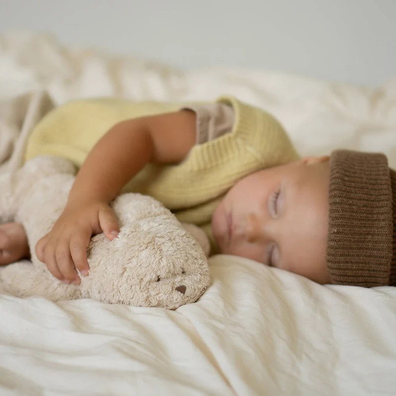 Moonie Robbe 2.0 Organic Nachtlicht, Einschlafhilfe & Kuscheltier - Sand