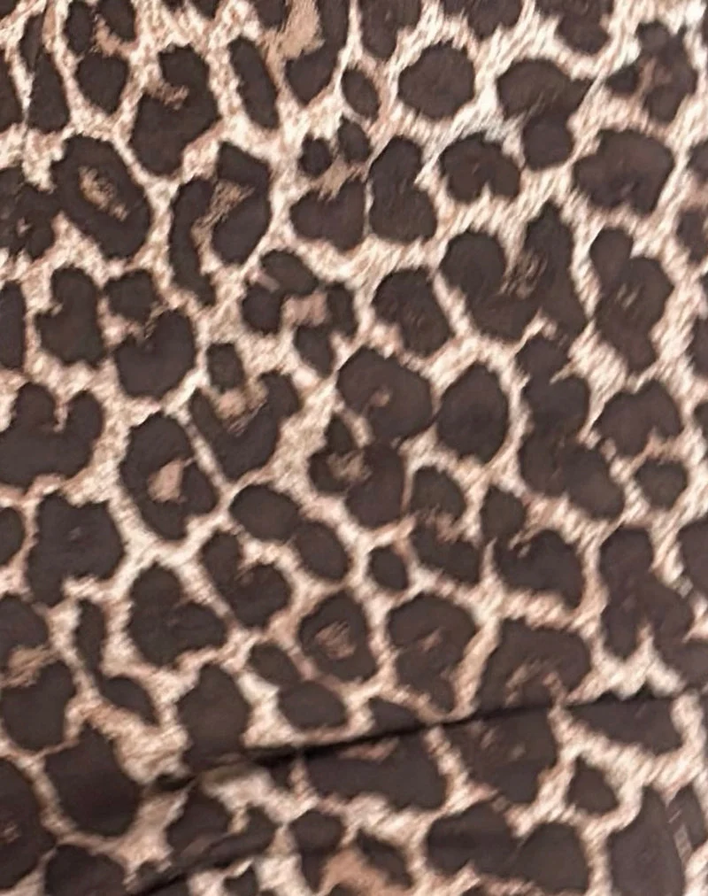 Eunia Short in Rar Leopard Sandstorm