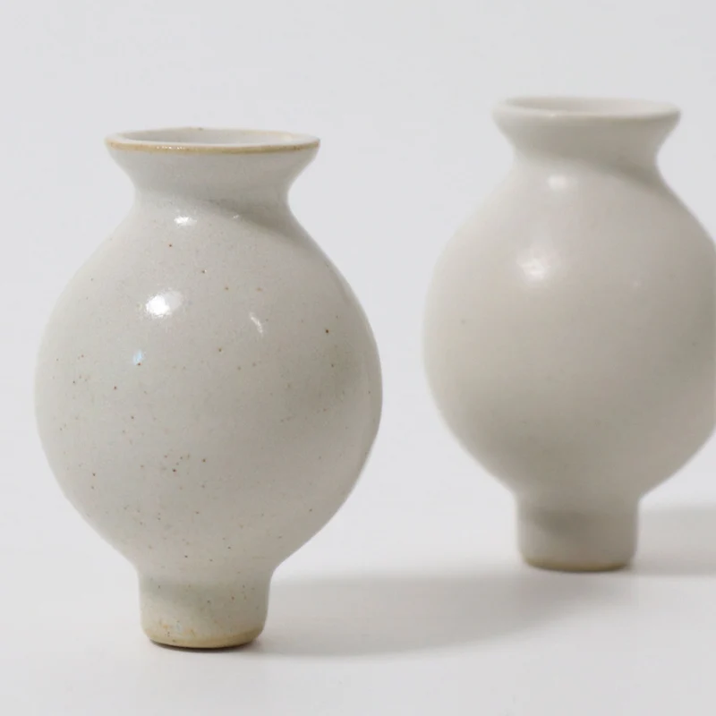 Grimms 04700 Weiße Vase, Stecker