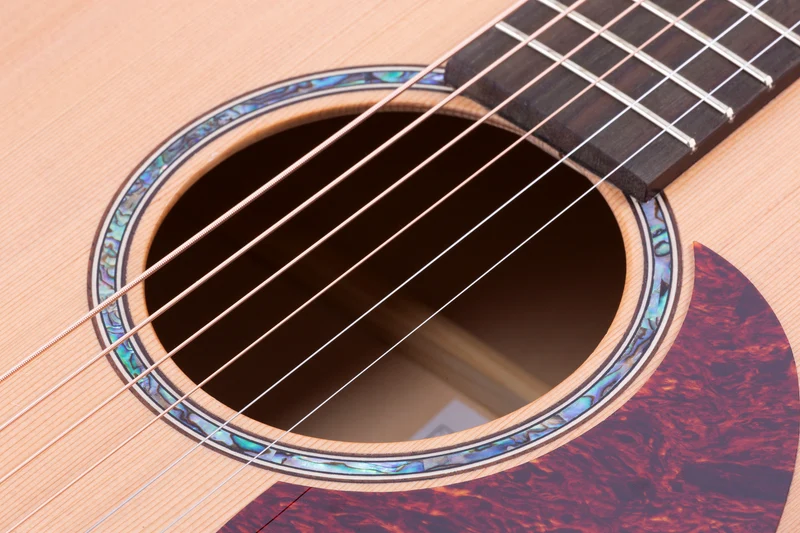 LAKOTA Western Gitarre DWG-6000 (4/4), Zeder