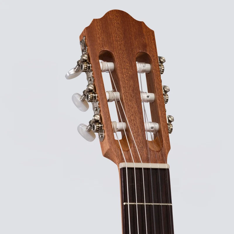 VOLT Konzertgitarre Sevilla KG-5000 (3/4, offenporig)
