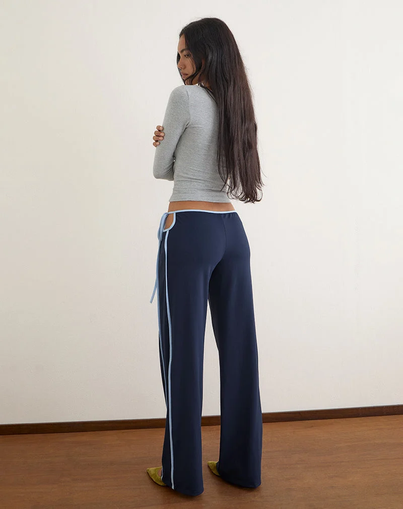 Evander-Hose in Marineblau mit hellblauem Streifen