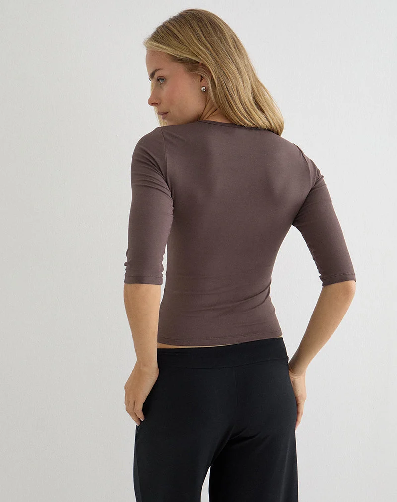 Anco-Top mit V-Ausschnitt und Viertelärmeln in der Farbe „Peppercorn“