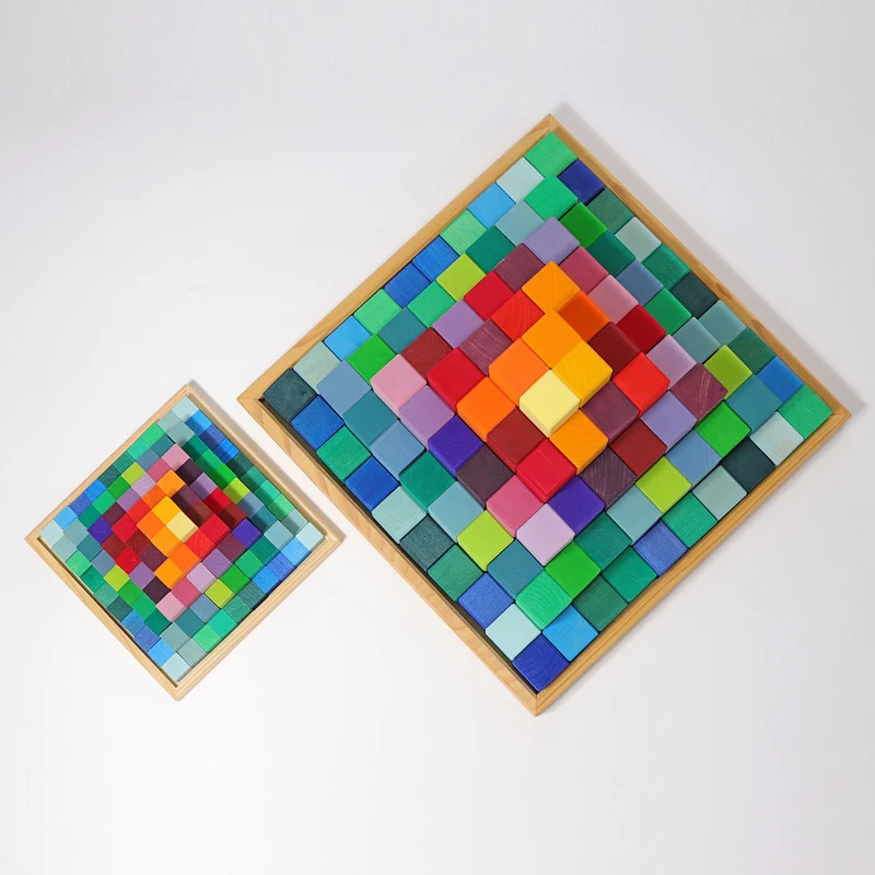 Grimm's Große Stufenpyramide
