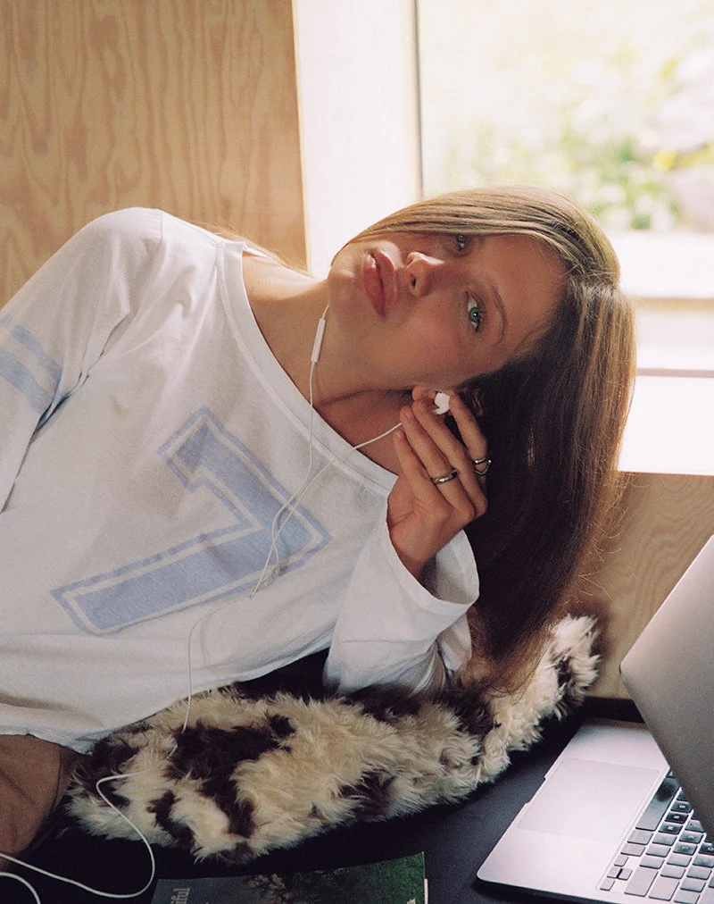 Josie Langarm-Oberteil in Weiß mit „Seven and Stripes“-Motiv
