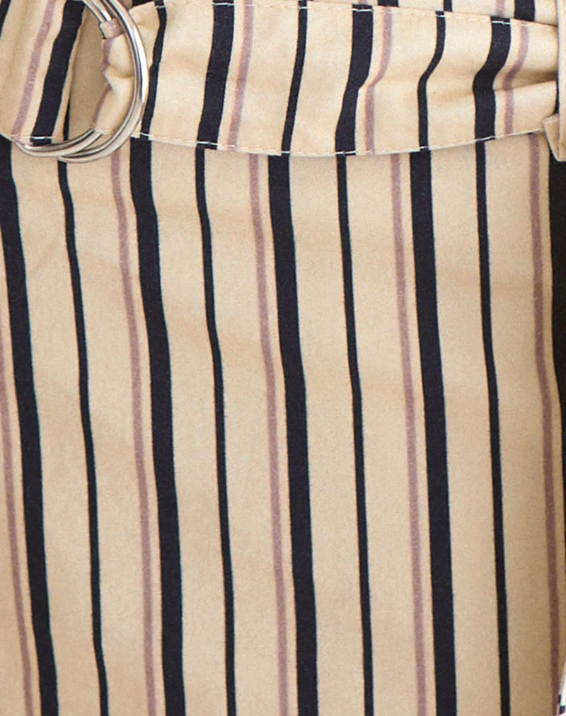Halyra-Shorts in „Neutral Stripe Beige“ mit Gürtel