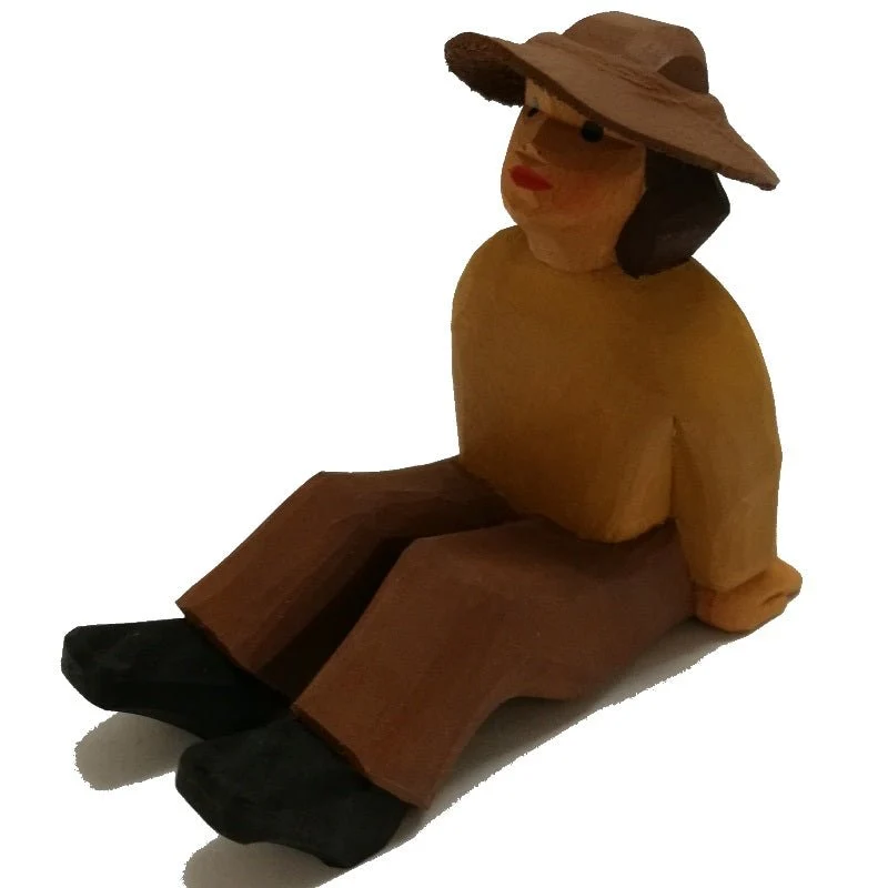 Lotte Sievers Hahn 1075 Hirte sitzend mit Hut