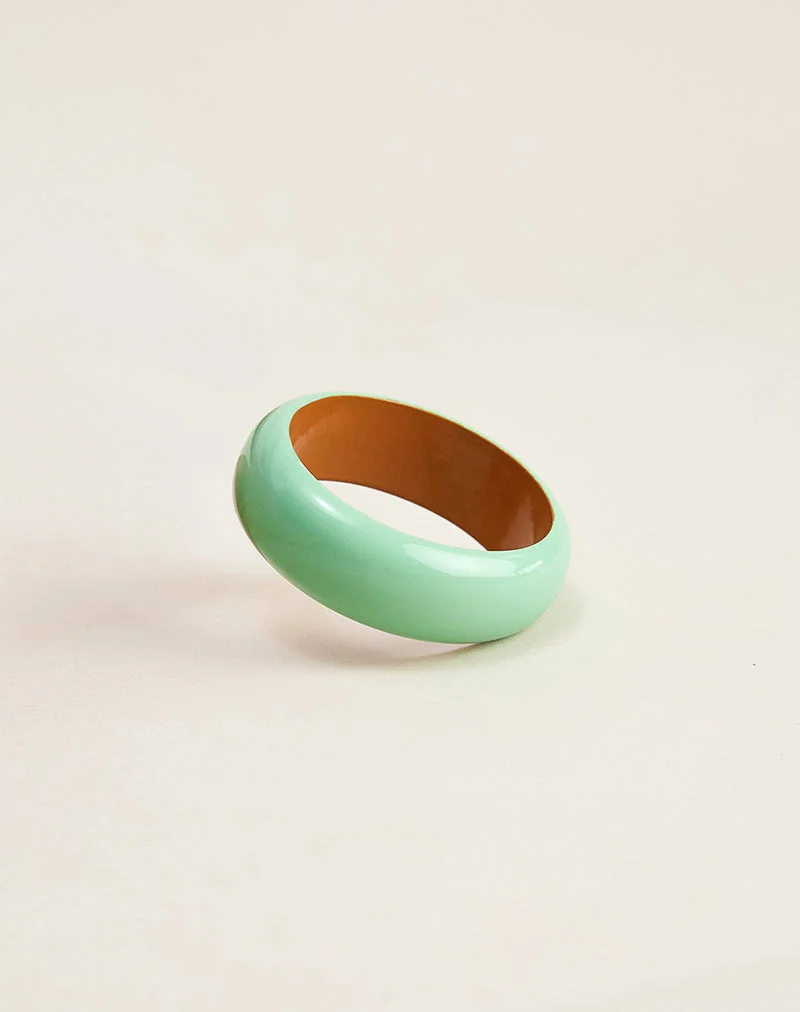 Armreif aus Jade und Holz