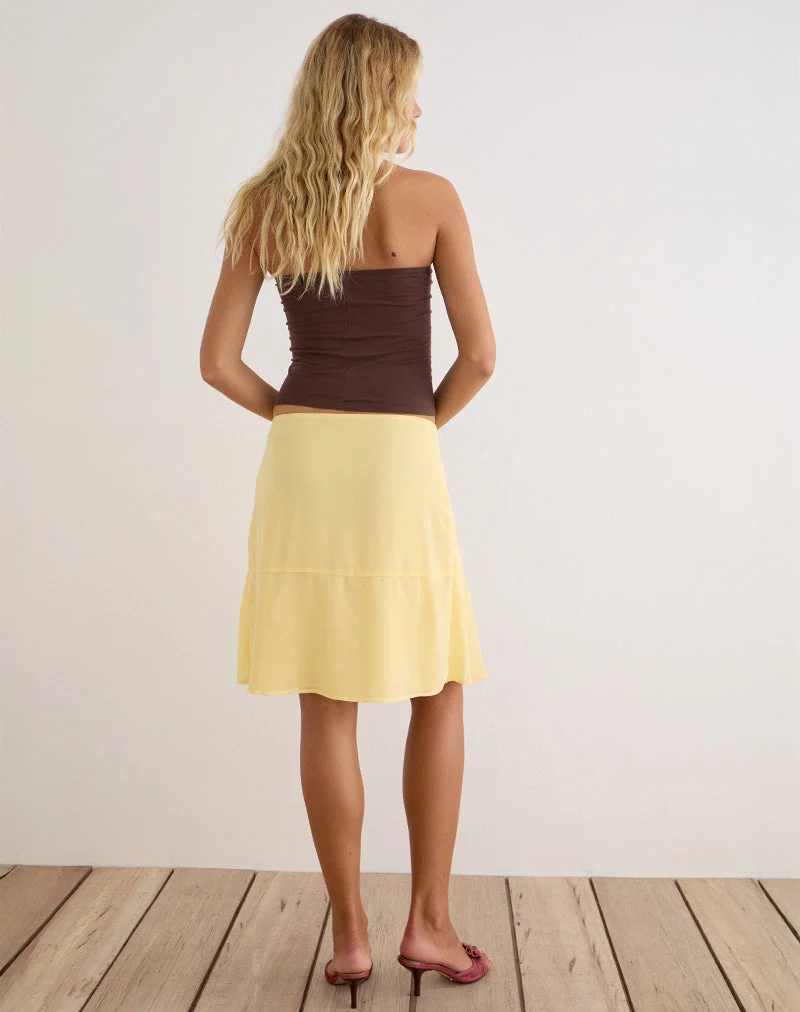 Namora Midirock aus Chiffon in Pastellgelb