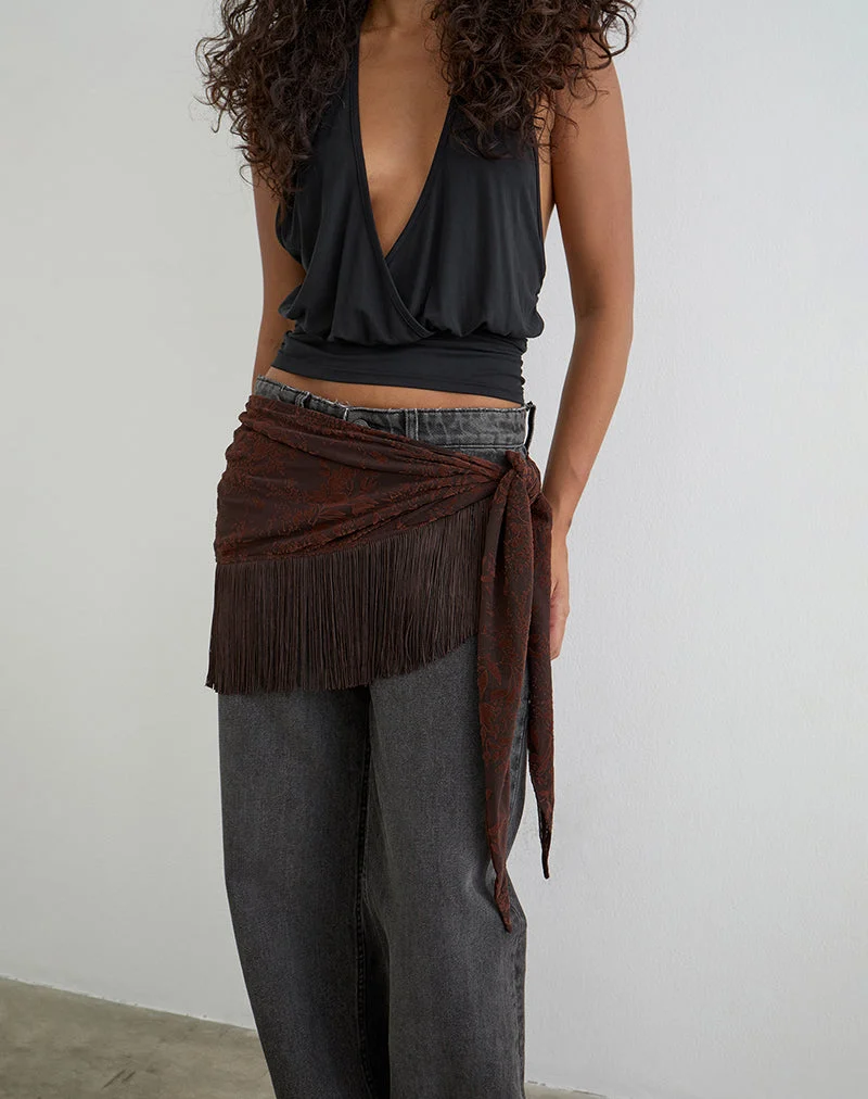 Shantari-Sarong mit „Fine Leaf Flower Ganache“-Muster