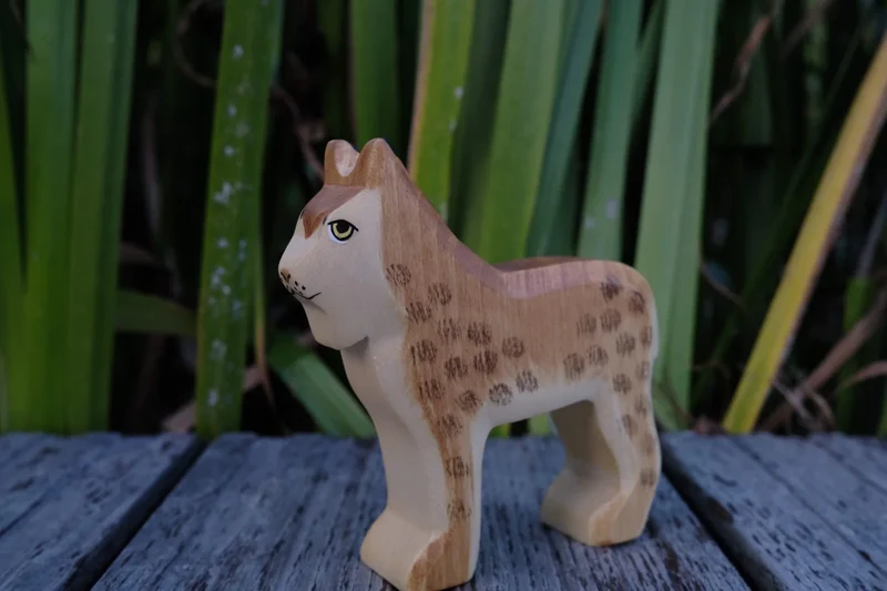 Holzwald Holzfigur Luchs