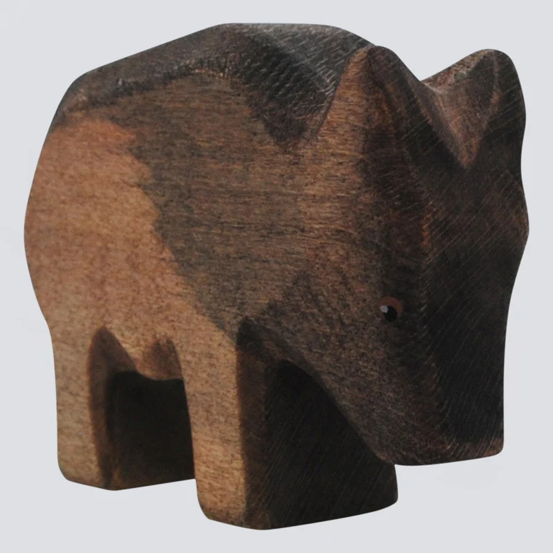 Holzwald Holzfigur Wildschwein Bache