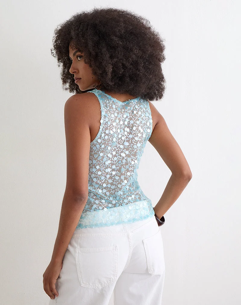 Yorenda-Top aus blauem Netzstoff mit Pailletten