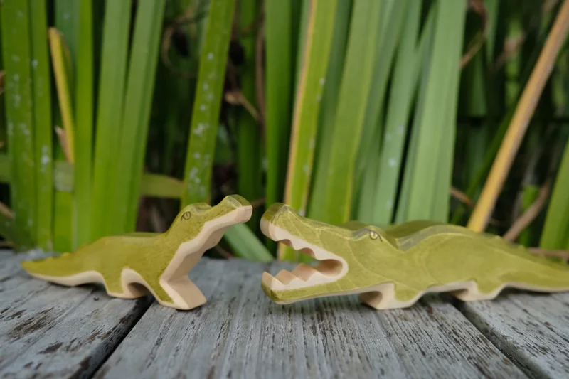 Holzwald Holzfigur Krokodil