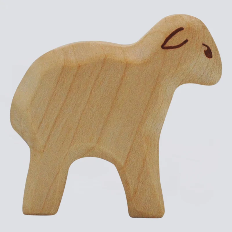 Holzwald Holzfigur Lamm stehend