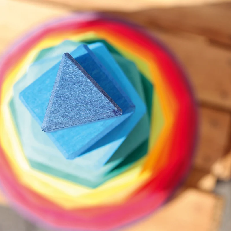Grimm's Riesiger geometrischer Scheibenturm