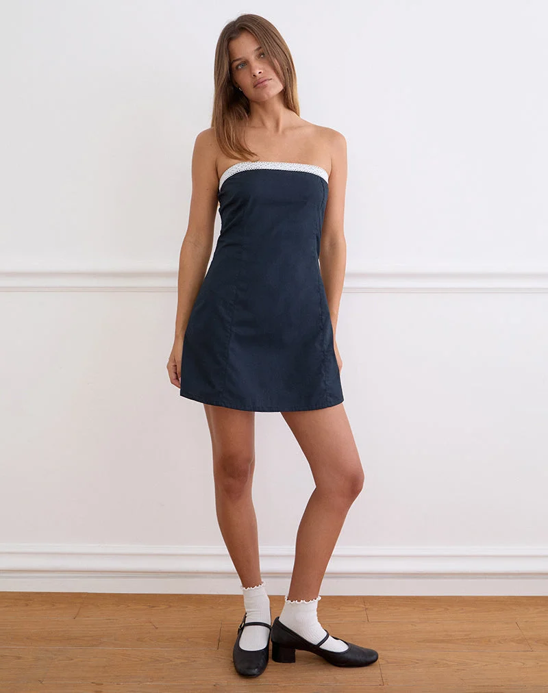Jesamine Bandeau-Kleid in Dunkelblau mit Spitzenbesatz