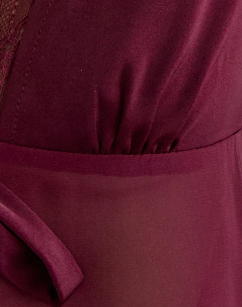 Kilu Top aus Satin-Chiffon in Burgunderrot