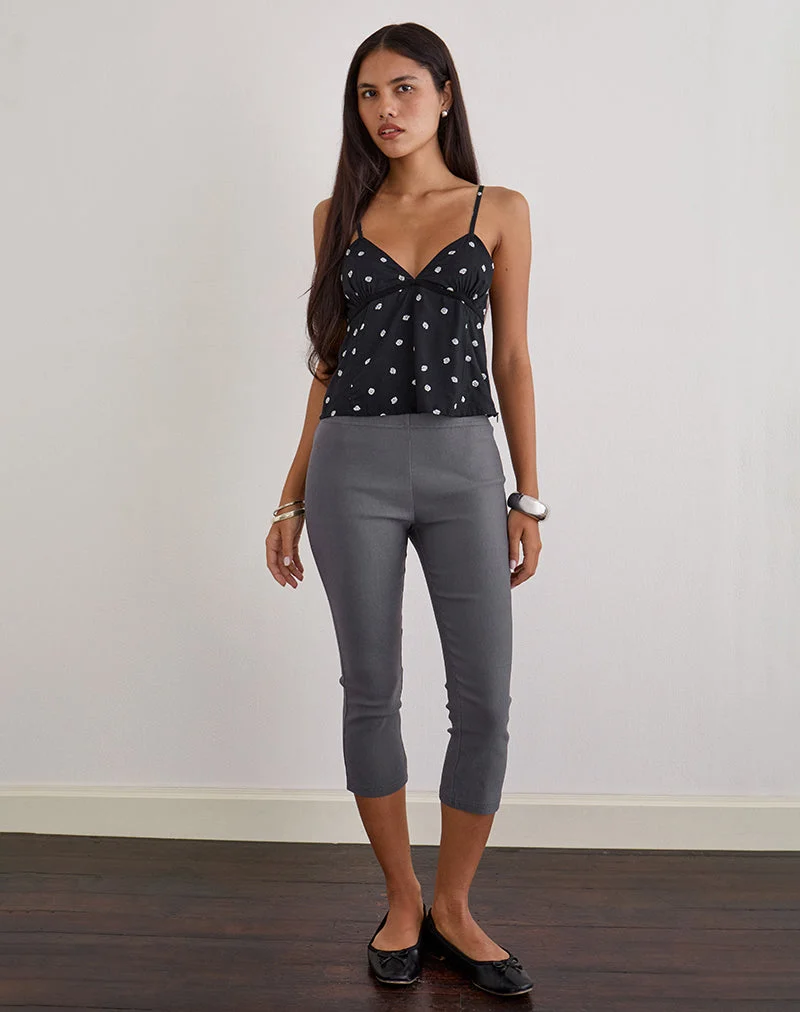 Bluesa Cami Top in Ditsy Rose Schwarz