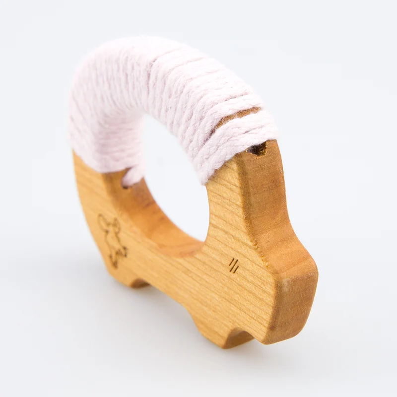 Holzgreiftier Schwein mit Bio-Baumwollgarn