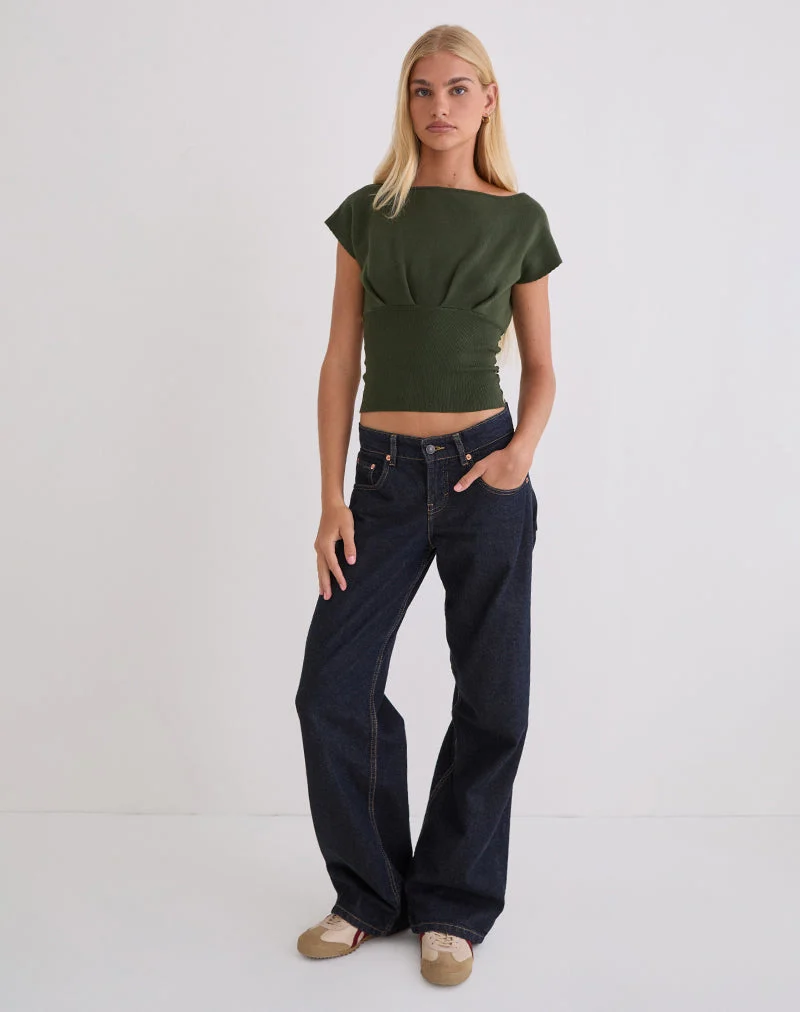 Elin Top aus Strick in Khaki mit Perlmuttknöpfen