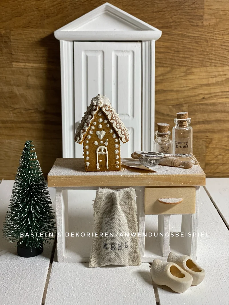 Regal Miniatur