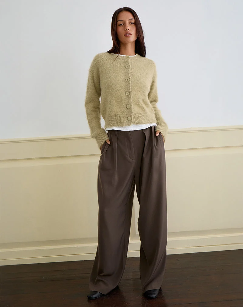 Audrina Strickjacke aus flauschigem Strick in Salbei