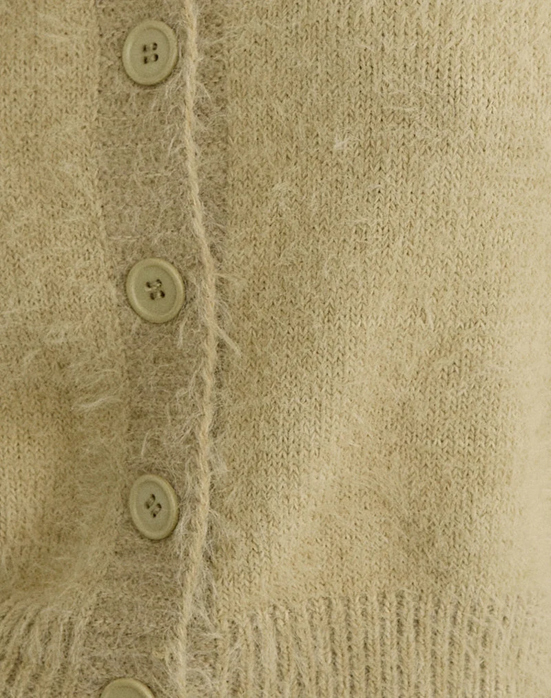 Audrina Strickjacke aus flauschigem Strick in Salbei