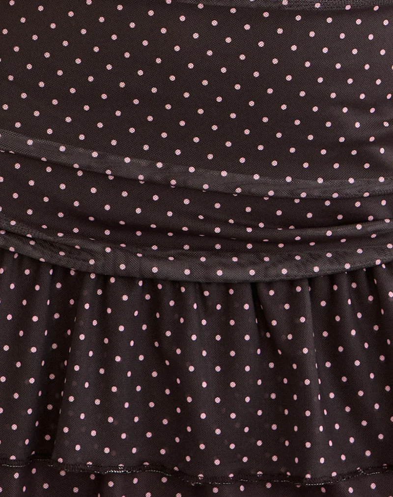 Mowgli Minikleid mit Kapuzenärmeln in Braun mit rosa Mikro-Polka-Print