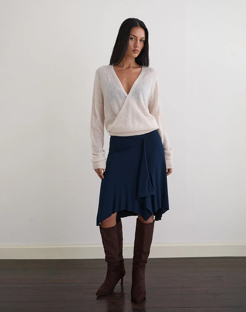 Saroya Wickeloberteil in Ecru gestrickt